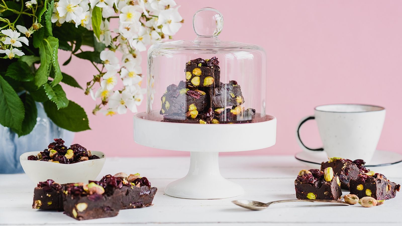 Blok czekoladowy z pistacjami i żurawiną