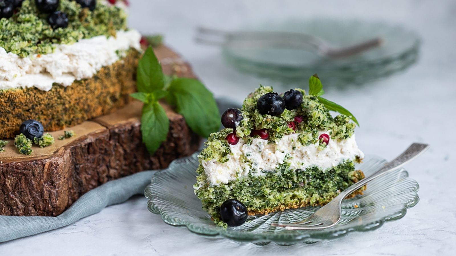 Ciasto szpinakowe z borówkami