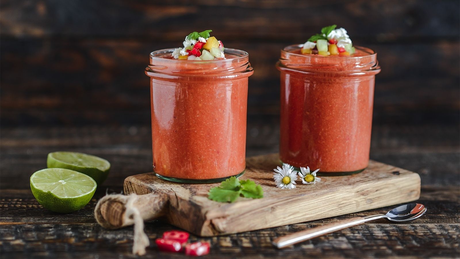 Gazpacho - chłodnik pomidorowy z chili