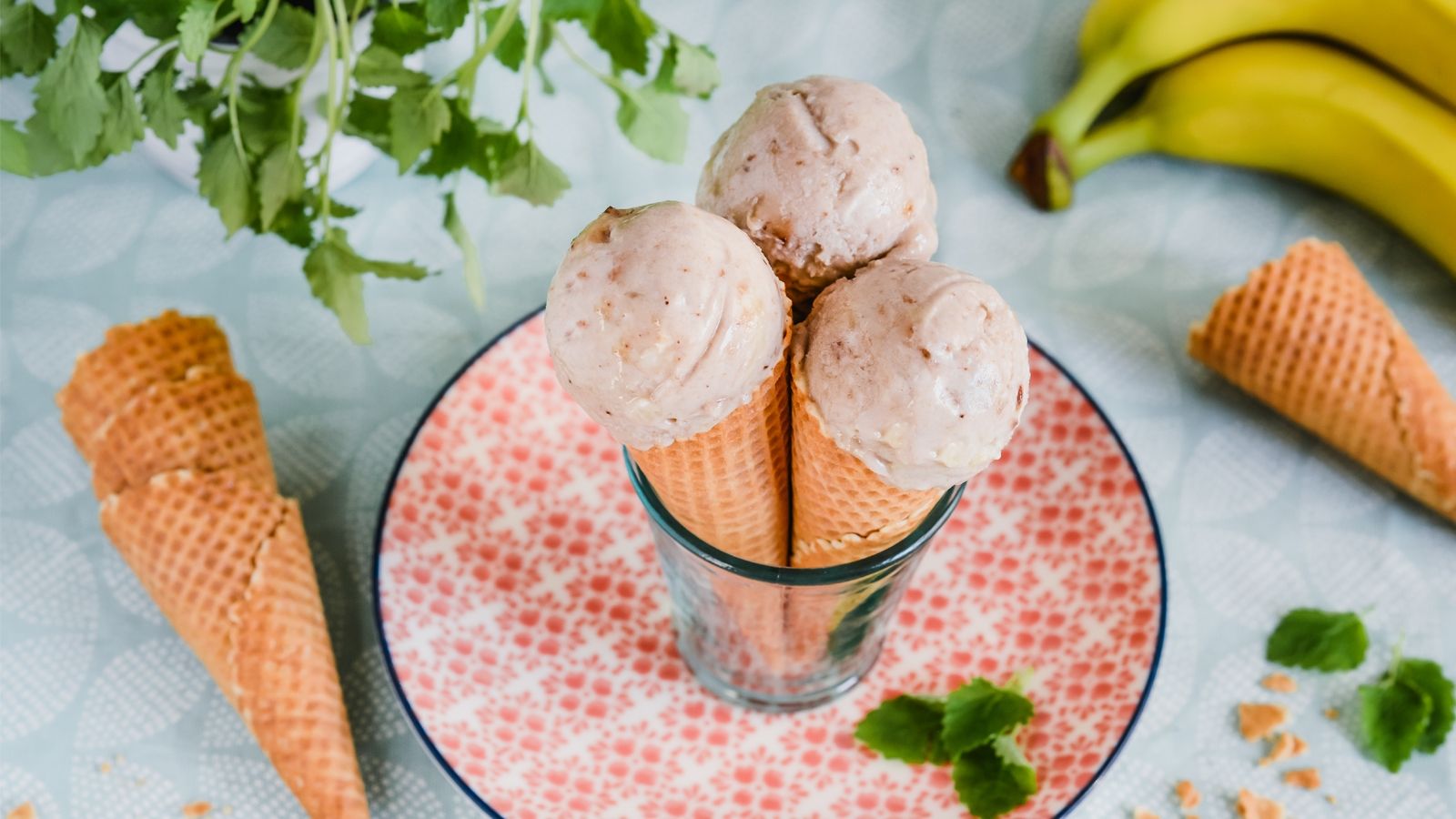 Kremowe lody bananowe