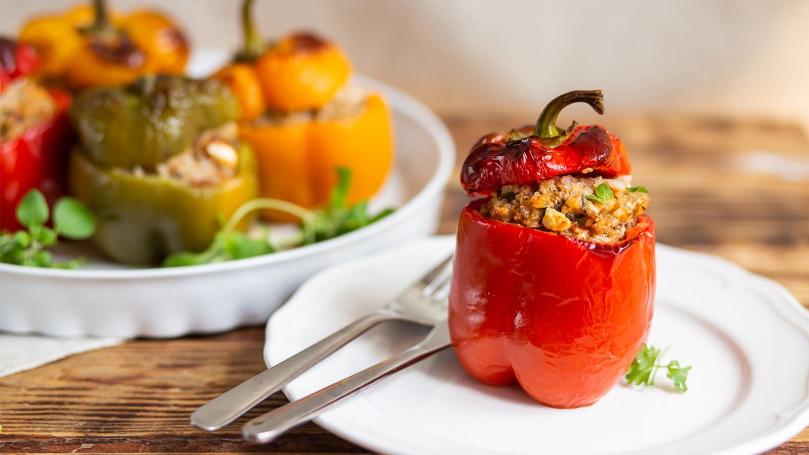 Papryka faszerowana mięsem wieprzowym i wołowym