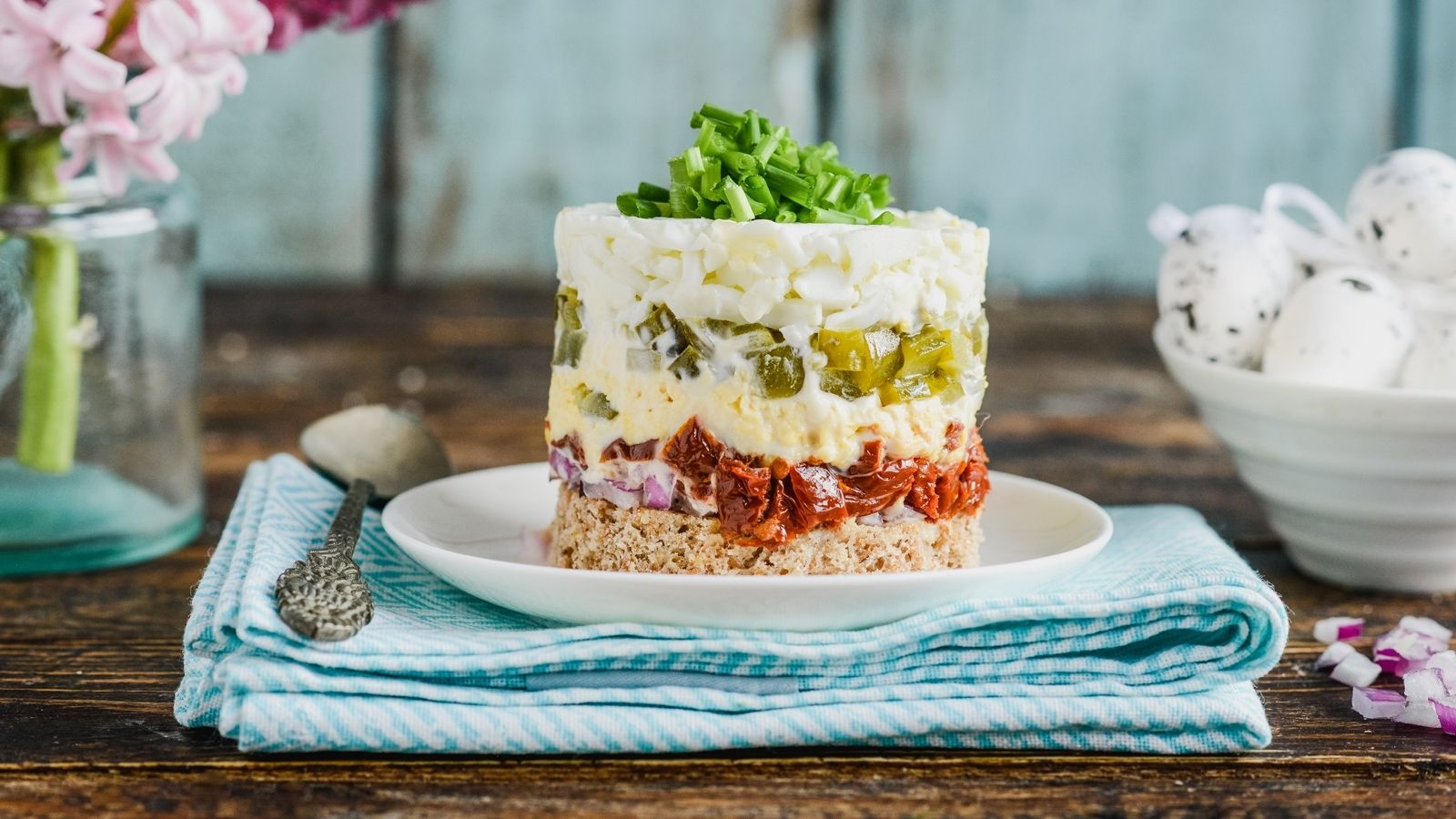 Wiosenny tatar jajeczny